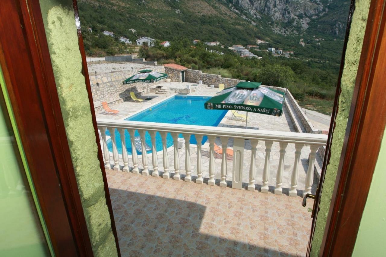 Апартаменти Vila Djordje Светі-Стефан Екстер'єр фото